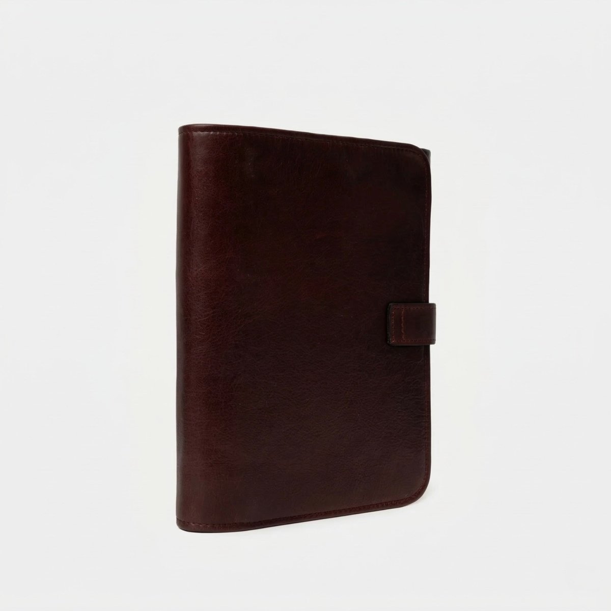 RE:DESIGNED Project 14 - Nadeletui - BONIFAKTUR - Dark Cherry - #farbe_dark-cherry