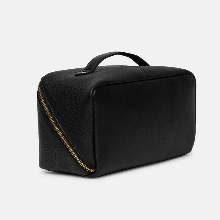 RE:DESIGNED Project 9 - BONIFAKTUR - Woodsmoke - #farbe_black-and-gold