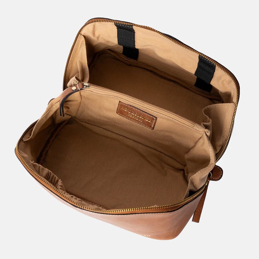 RE:DESIGNED Project 9 - BONIFAKTUR - Woodsmoke - #farbe_walnut-and-brass