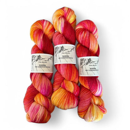 Atelier Franziska Uhl Fine Merino Sock - BONIFAKTUR - Habiba - Die Liebenswürdige - Atelier Franziska Uhl Atelier Franziska Uhl Fine Merino Sock Habiba - Die Liebenswürdige