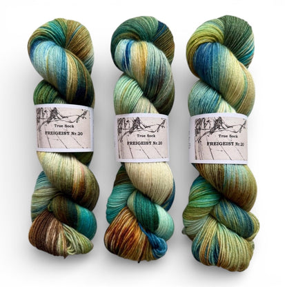 Atelier Franziska Uhl HANDGEFÄRBTE SOCKENWOLLE - TRUE SOCK - BONIFAKTUR - Freigeist 20 - Atelier Franziska Uhl HANDGEFÄRBTE SOCKENWOLLE - TRUE SOCK