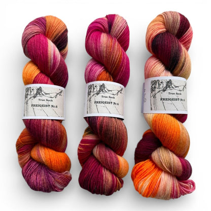Atelier Franziska Uhl HANDGEFÄRBTE SOCKENWOLLE - TRUE SOCK - BONIFAKTUR - Freigeist 6 - Atelier Franziska Uhl HANDGEFÄRBTE SOCKENWOLLE - TRUE SOCK