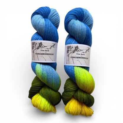 Atelier Franziska Uhl HANDGEFÄRBTE SOCKENWOLLE - TRUE SOCK - BONIFAKTUR - Vergissmeinnicht - Atelier Franziska Uhl HANDGEFÄRBTE SOCKENWOLLE - TRUE SOCK