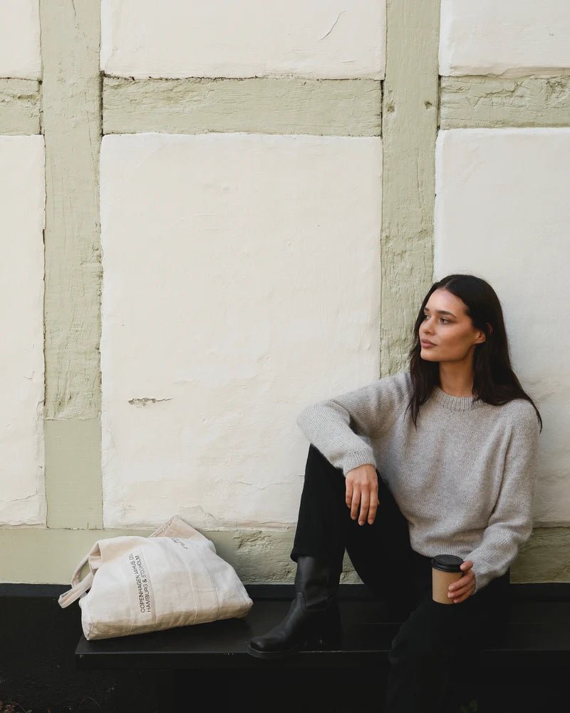 It's not a Sweatshirt – Strickanleitung & Garnpaket - BONIFAKTUR - Kleinste - It's not a Sweatshirt – Strickanleitung & Garnpaket