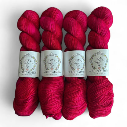 La Bien Aimee Merino Singles - BONIFAKTUR - Aimée’s Flashy Lipstick - La Bien Aimee Merino Singles