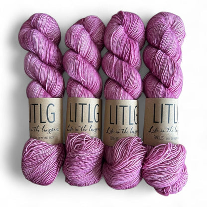 Life in the Long Grass Singles - BONIFAKTUR - Rouge - Life in the Long Grass Life in the Long Grass Singles Rouge