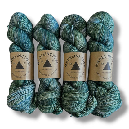 Madelinetosh Tosh Merino Light - BONIFAKTUR - Fir Wreath - Madelinetosh Tosh Merino Light