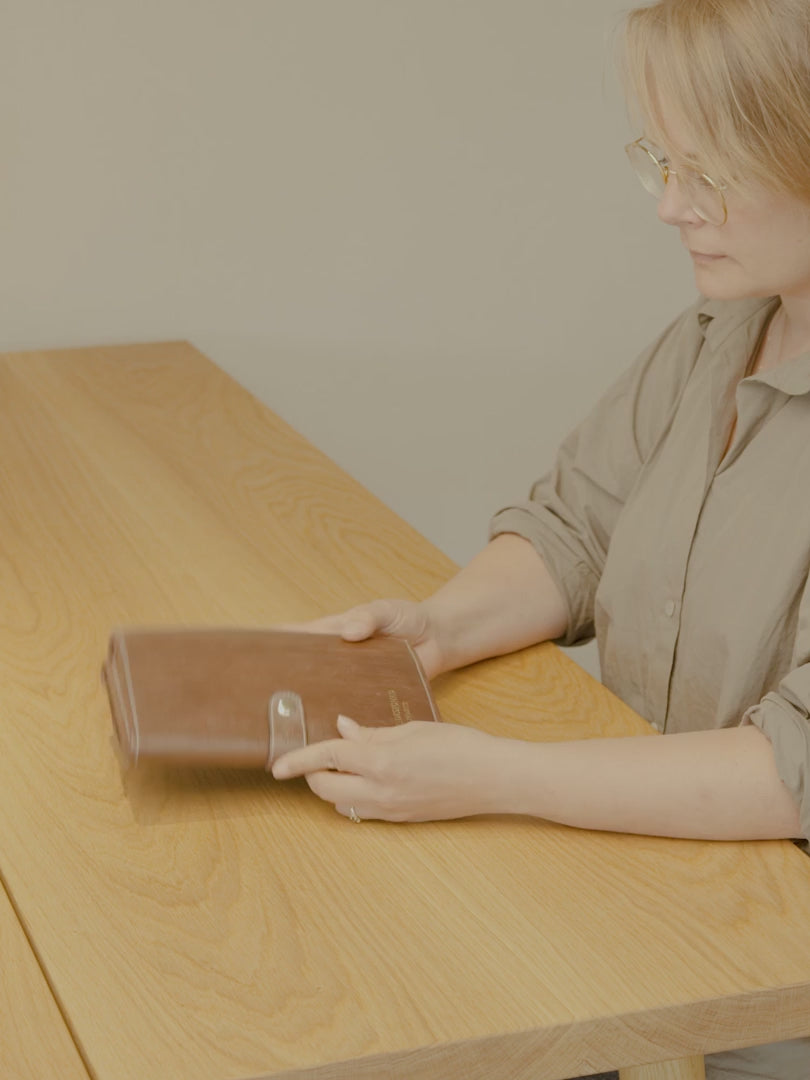 #farbe_burned-tan-and-gold