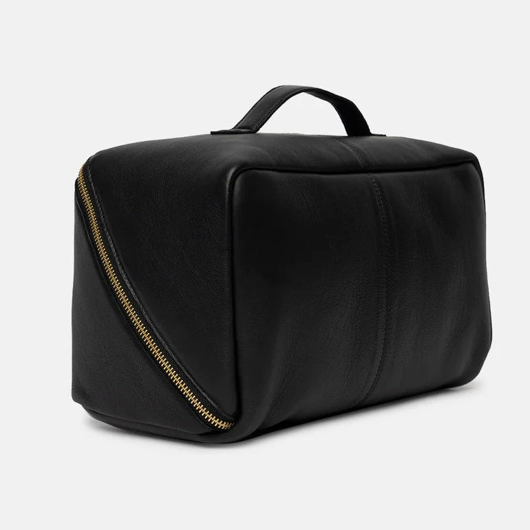 RE:DESIGNED Project 10 - BONIFAKTUR - Walnut and Gold - #farbe_black-and-gold