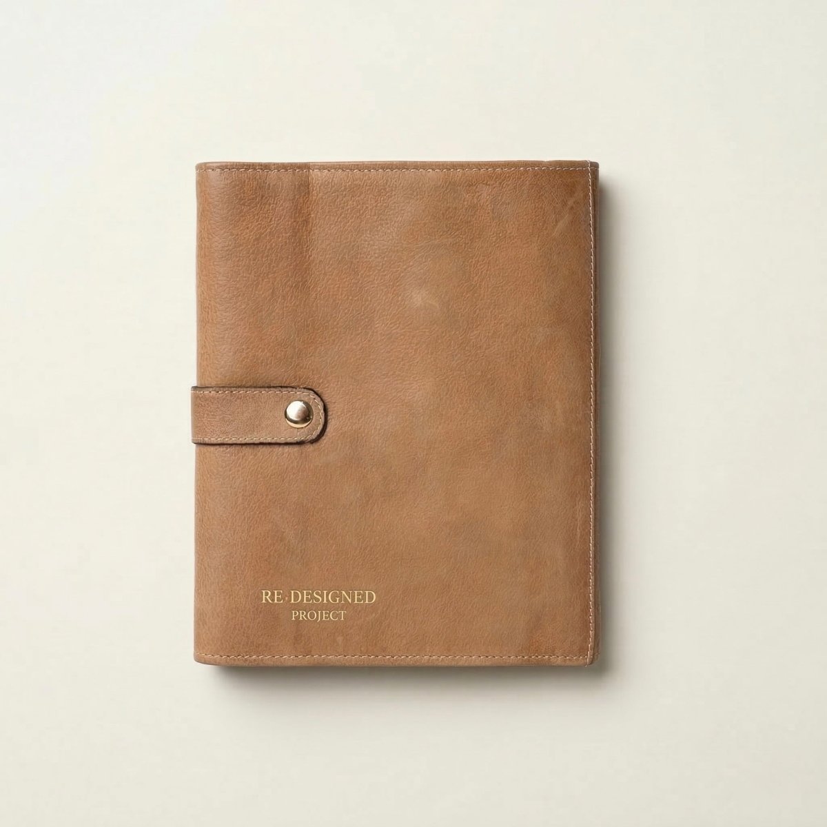 RE:DESIGNED Project 14 - Nadeletui - BONIFAKTUR - Taupe - #farbe_taupe