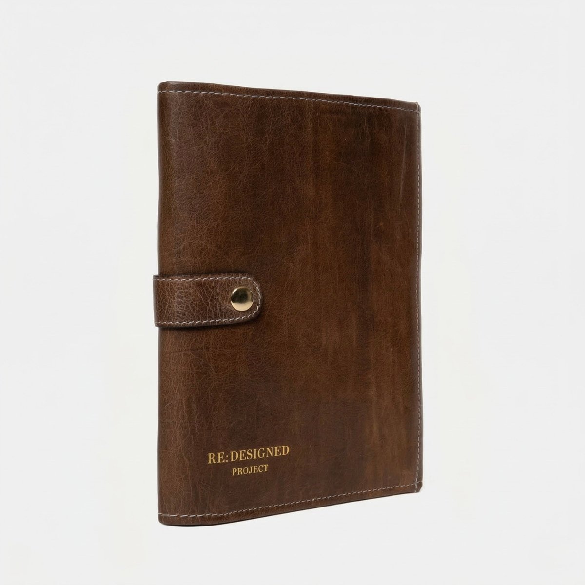 RE:DESIGNED Project 14 - Nadeletui - BONIFAKTUR - Woodsmoke - #farbe_woodsmoke