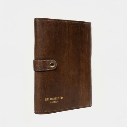 RE:DESIGNED Project 14 - Nadeletui - BONIFAKTUR - Woodsmoke - #farbe_woodsmoke