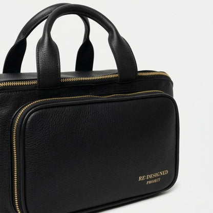 RE:DESIGNED Project 39 - BONIFAKTUR - Taupe - #farbe_black-and-gold