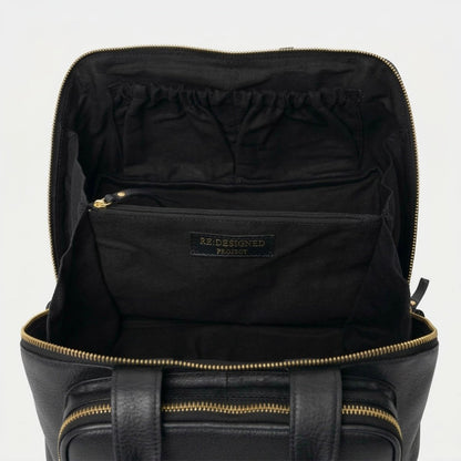 RE:DESIGNED Project 39 - BONIFAKTUR - Taupe - #farbe_black-and-gold