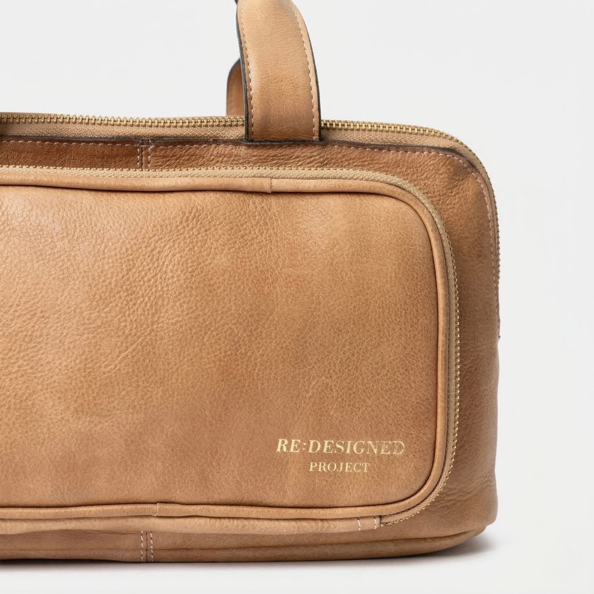 RE:DESIGNED Project 39 - BONIFAKTUR - Taupe - #farbe_taupe