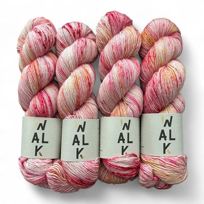 WalkCollection Cottage Merino - BONIFAKTUR - Strawberry Cheesecake - WalkCollection Cottage Merino