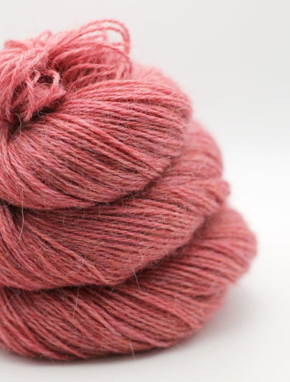 John Arbon Textiles Devonia 4Ply - BONIFAKTUR - Broken Flower - John Arbon Textiles John Arbon Textiles Devonia 4Ply Broken Flower